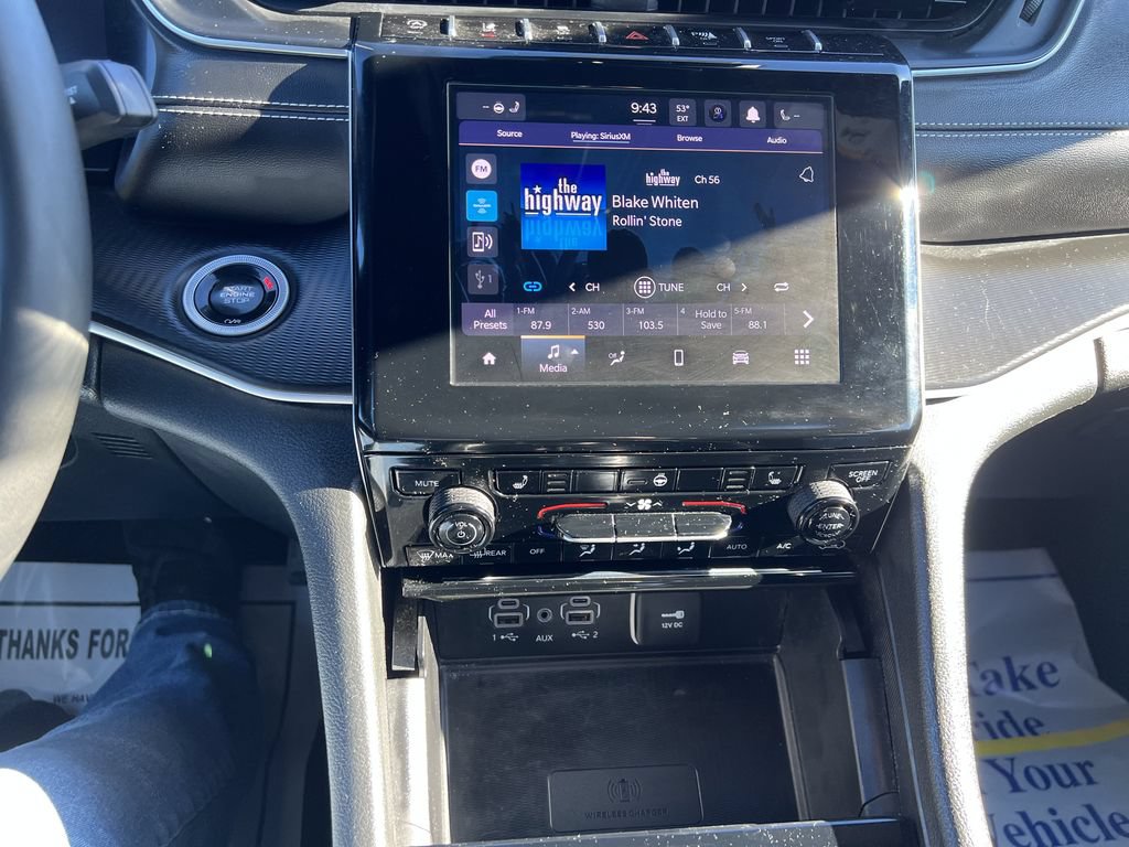 Used 2024 Jeep Grand Cherokee L Laredo AWD/4WD image 11