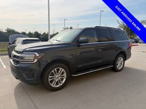 Used 2023 Ford Expedition XLT AWD/4WD image 1