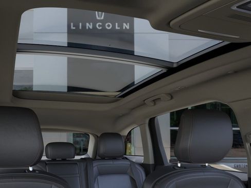 New 2026 Lincoln Nautilus Premier w/ Equipment Group 102A AWD/4WD image 22