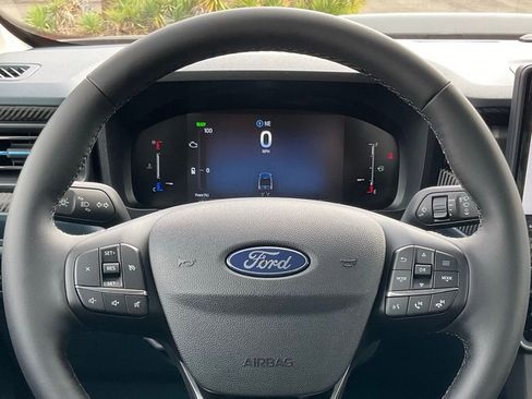 New 2025 Ford Maverick XLT w/ XLT Luxury Package image 26