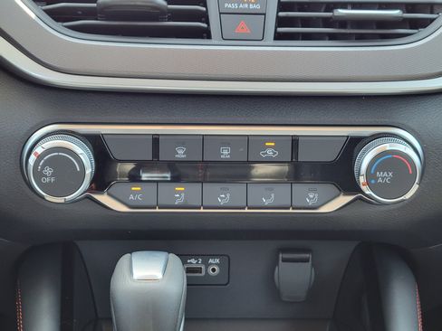 New 2026 Nissan Altima 2.5 SR image 14