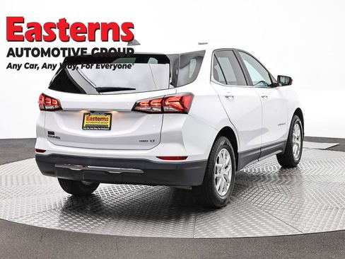 Used 2022 Chevrolet Equinox LT AWD/4WD image 5