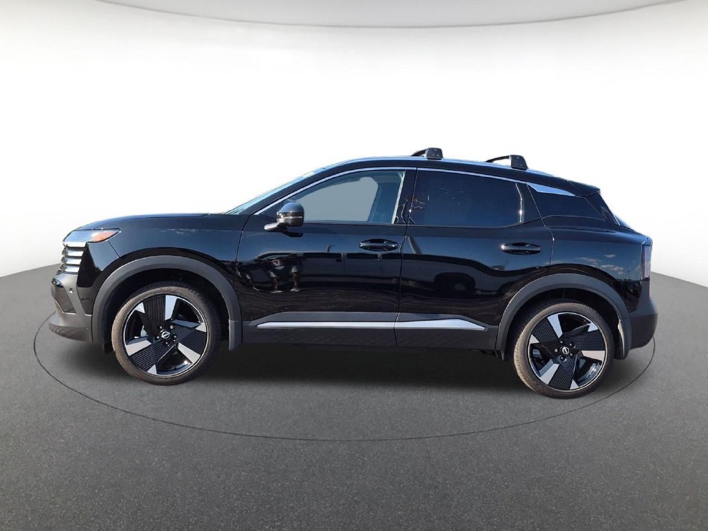 Used 2026 Nissan Kicks SR w/ Cold Weather Package AWD/4WD image 8