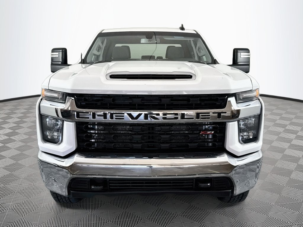 Used 2023 Chevrolet Silverado 2500 LT AWD/4WD image 2