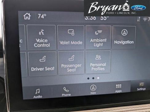 Used 2022 Lincoln Corsair AWD w/ Premium Package image 25