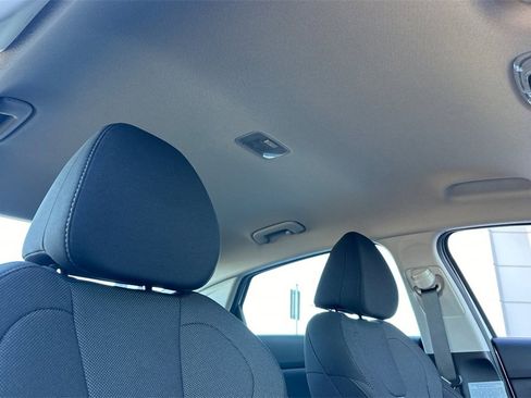 Used 2026 Hyundai Elantra SE image 18