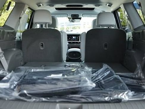 New 2026 Hyundai Palisade Limited FWD image 5