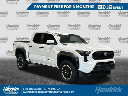Used 2025 Toyota Tacoma TRD Off-Road AWD/4WD image 1