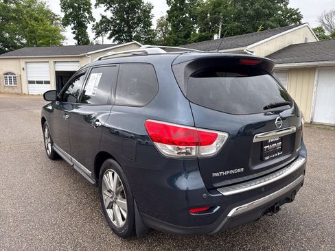 Used 2014 Nissan Pathfinder Platinum FWD image 9