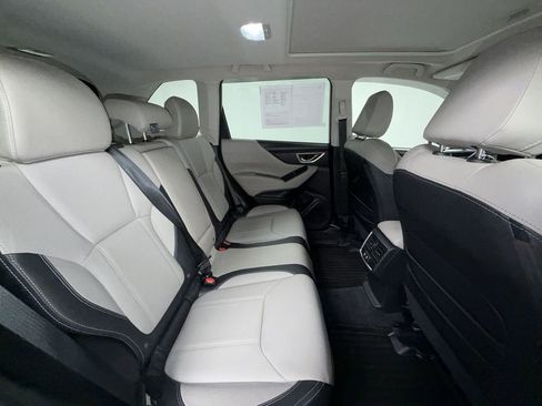 Used 2019 Subaru Forester Limited AWD/4WD image 17
