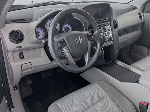 Used 2015 Honda Pilot LX image 9