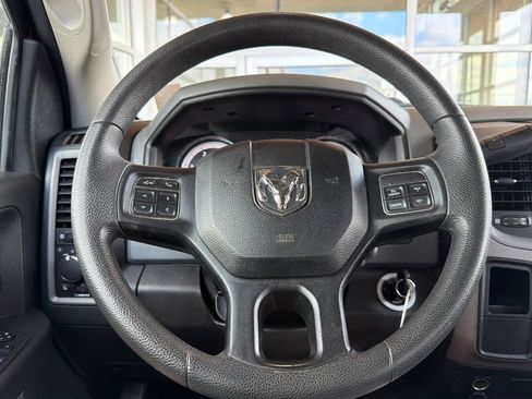 Used 2018 RAM 2500 Tradesman w/ Chrome Appearance Group AWD/4WD image 22