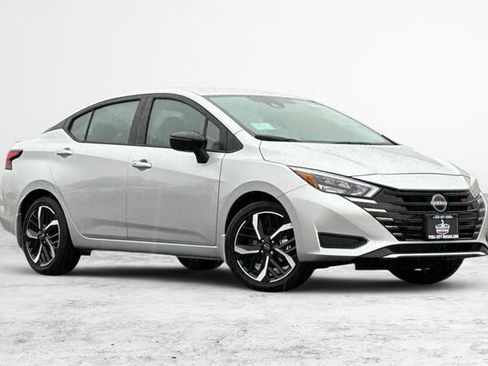 New 2025 Nissan Versa SR w/ Trunk Package image 2