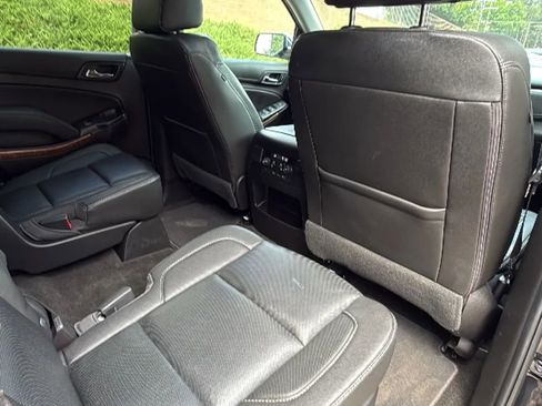 Used 2018 Chevrolet Tahoe Premier AWD/4WD image 30