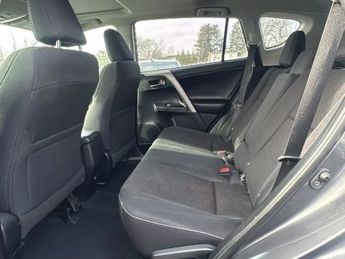 Used 2018 Toyota RAV4 XLE w/ Plus Extra Value Package image 12