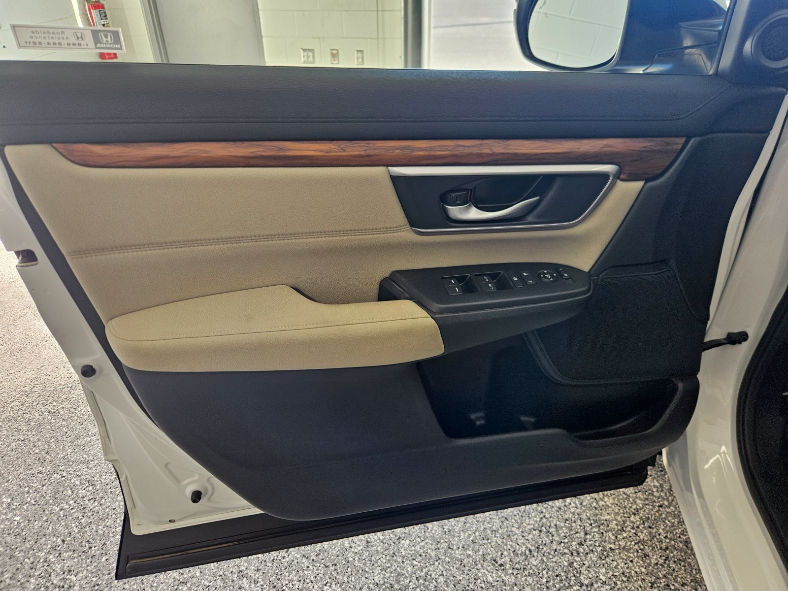 Used 2020 Honda CR-V EX image 12