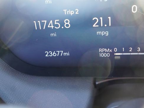 Certified 2025 Buick Enclave Preferred image 36