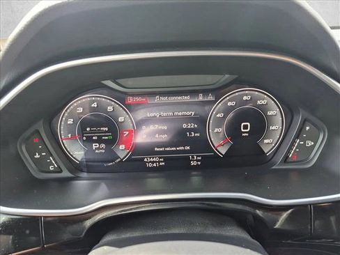 Used 2020 Audi Q3 2.0T Prestige w/ Prestige Package AWD/4WD image 11