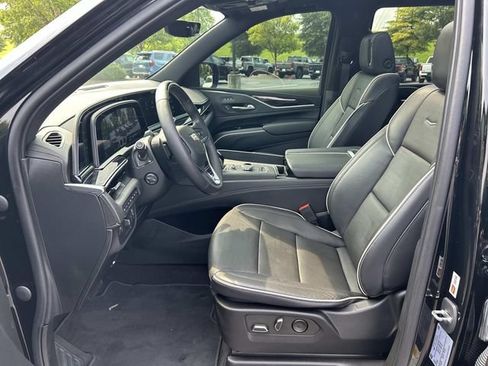 Used 2022 Cadillac Escalade Sport w/ Touring Package AWD/4WD image 21