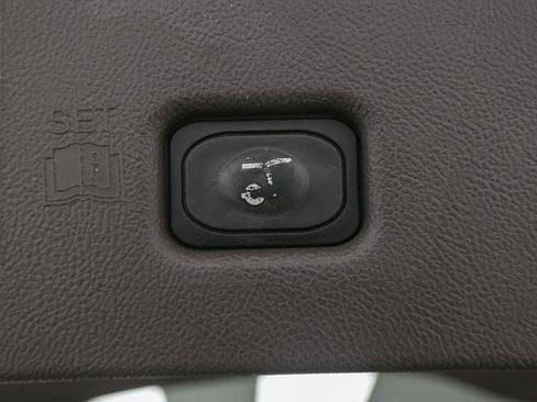 Used 2021 Lincoln Nautilus Reserve AWD/4WD image 14