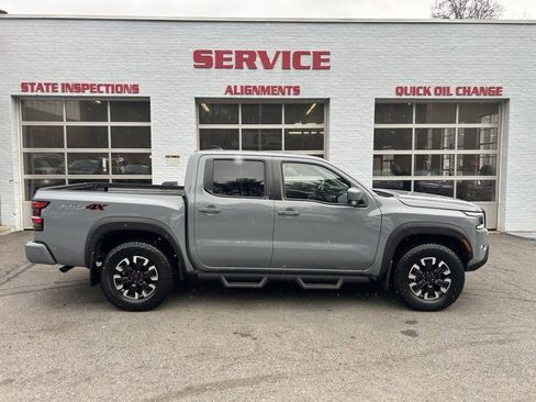 Used 2023 Nissan Frontier PRO-4X w/ Pro Convenience Package image 1