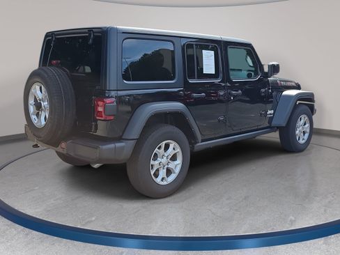 Used 2021 Jeep Wrangler Unlimited Sport AWD/4WD image 5