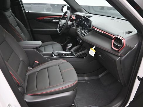 New 2026 Chevrolet TrailBlazer RS w/ Convenience Package image 7