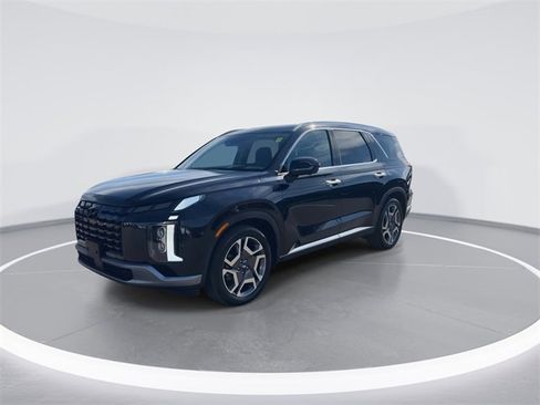 Used 2023 Hyundai Palisade Limited image 4
