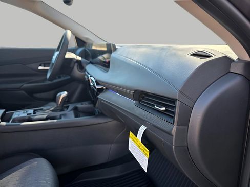 New 2026 Nissan Sentra SV image 10