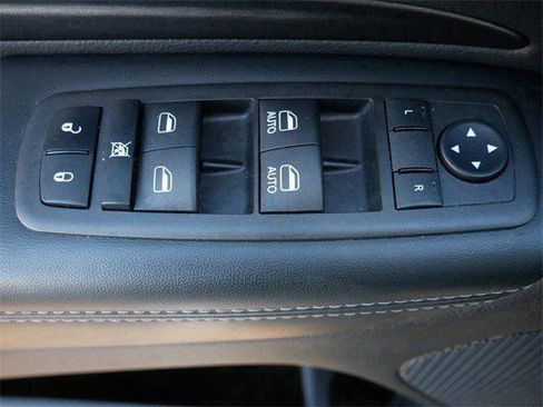 Used 2024 Dodge Durango SXT image 18