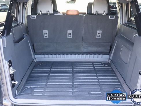 Used 2024 Ford Bronco Outer Banks image 12