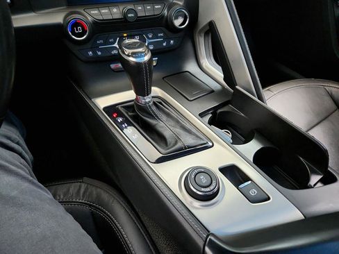 Used 2016 Chevrolet Corvette Z06 w/ 2LZ Preferred Equipment Group image 17