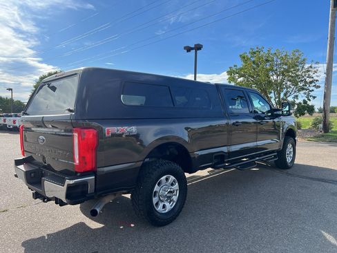 Used 2024 Ford F350 XLT w/ FX4 Off-Road Package AWD/4WD image 28