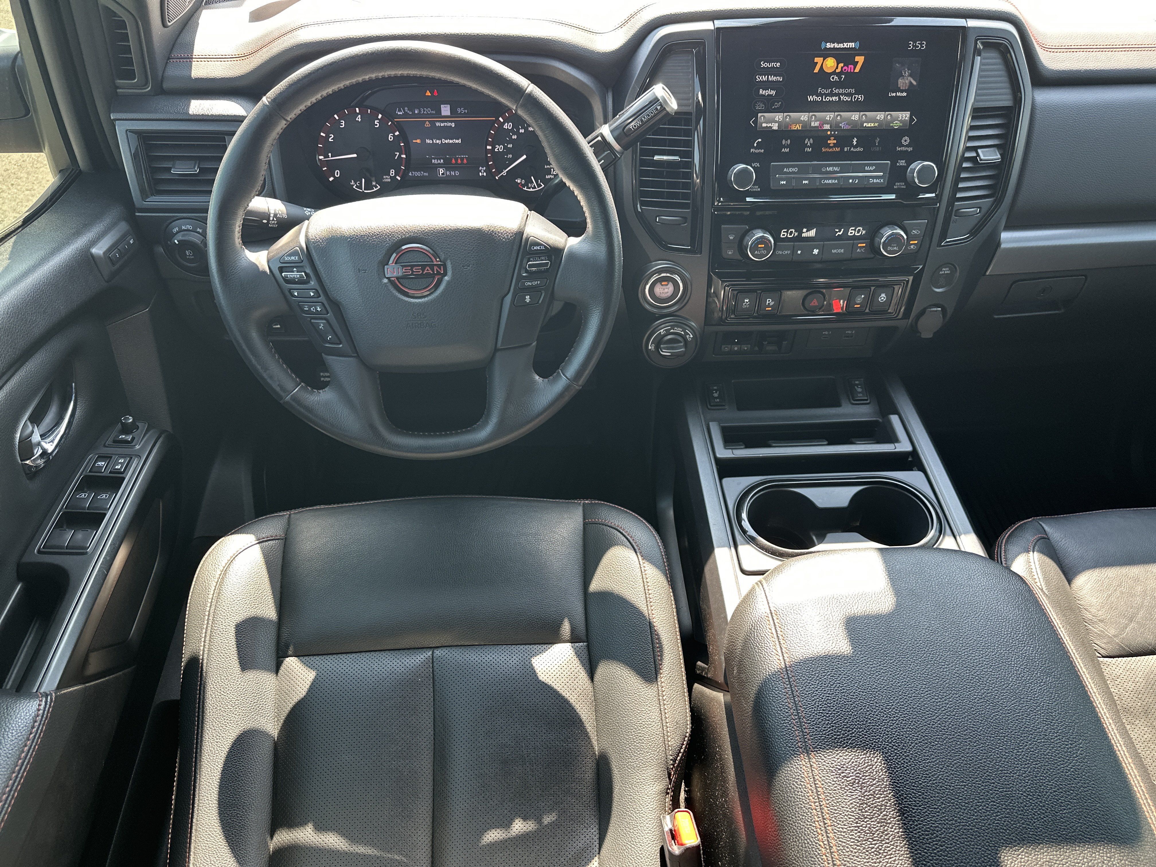 Used 2024 Nissan Titan PRO-4X w/ Pro-4x Convenience Package AWD/4WD image 23