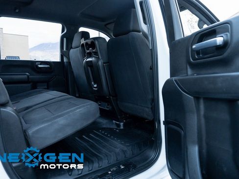 Used 2020 Chevrolet Silverado 2500 W/T image 34