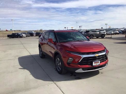New 2026 Chevrolet Blazer LT AWD/4WD image 8