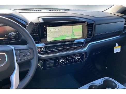 New 2026 GMC Sierra 1500 Elevation image 6