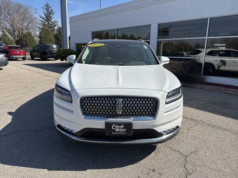 Used 2022 Lincoln Nautilus Reserve w/ Equipment Group 202A image 5