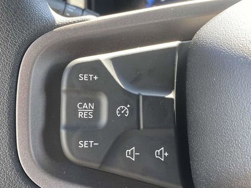 New 2025 Ford Bronco 4-Door image 18