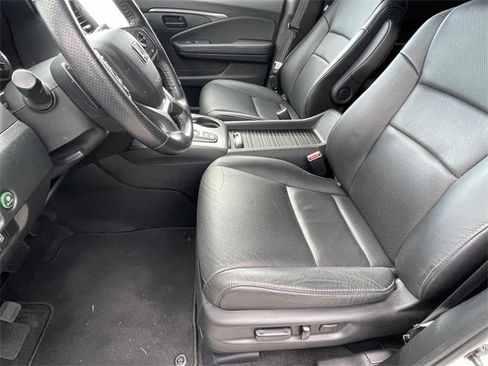 Used 2023 Honda Passport EX-L image 18