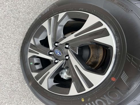 Used 2026 Subaru Crosstrek 2.0i Premium image 11