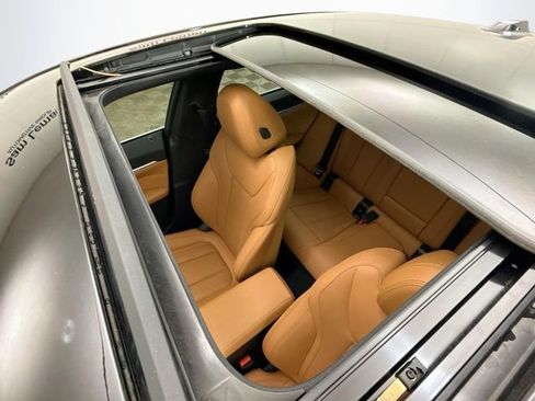 Used 2023 BMW i4 eDrive35 RWD image 23