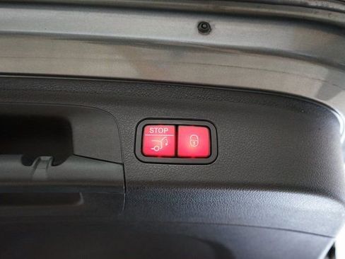 Used 2021 Mercedes-Benz GLE 350 GLE 350 w/ Premium Package image 57