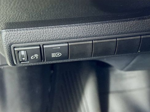 Used 2025 Toyota Corolla LE w/ Convenience Package FWD image 21