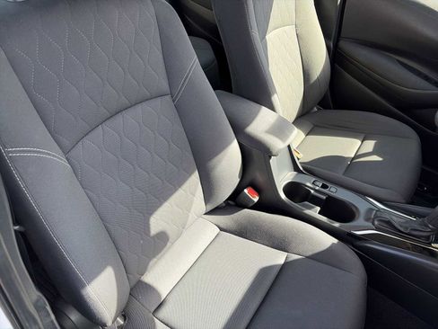 Used 2024 Toyota Corolla LE image 24