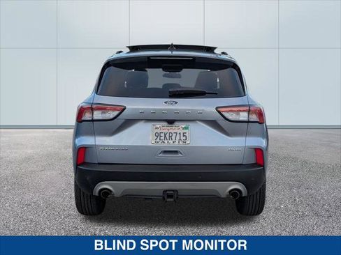 Certified 2022 Ford Escape Titanium w/ Class II Trailer Tow Package image 4