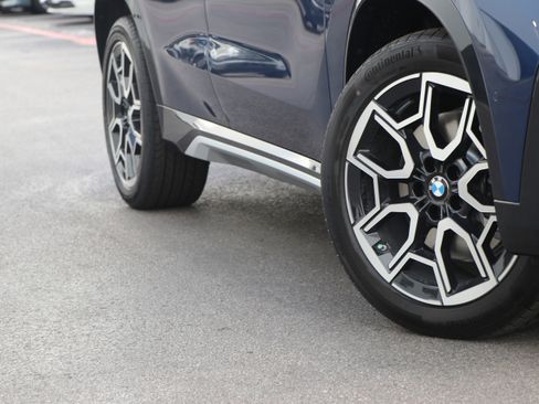 Certified 2025 BMW X1 xDrive28i w/ Convenience Package image 3