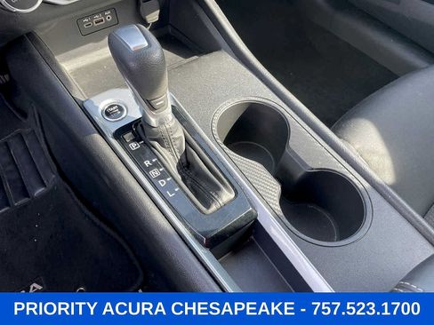 Used 2025 Nissan Altima 2.5 SV FWD image 18