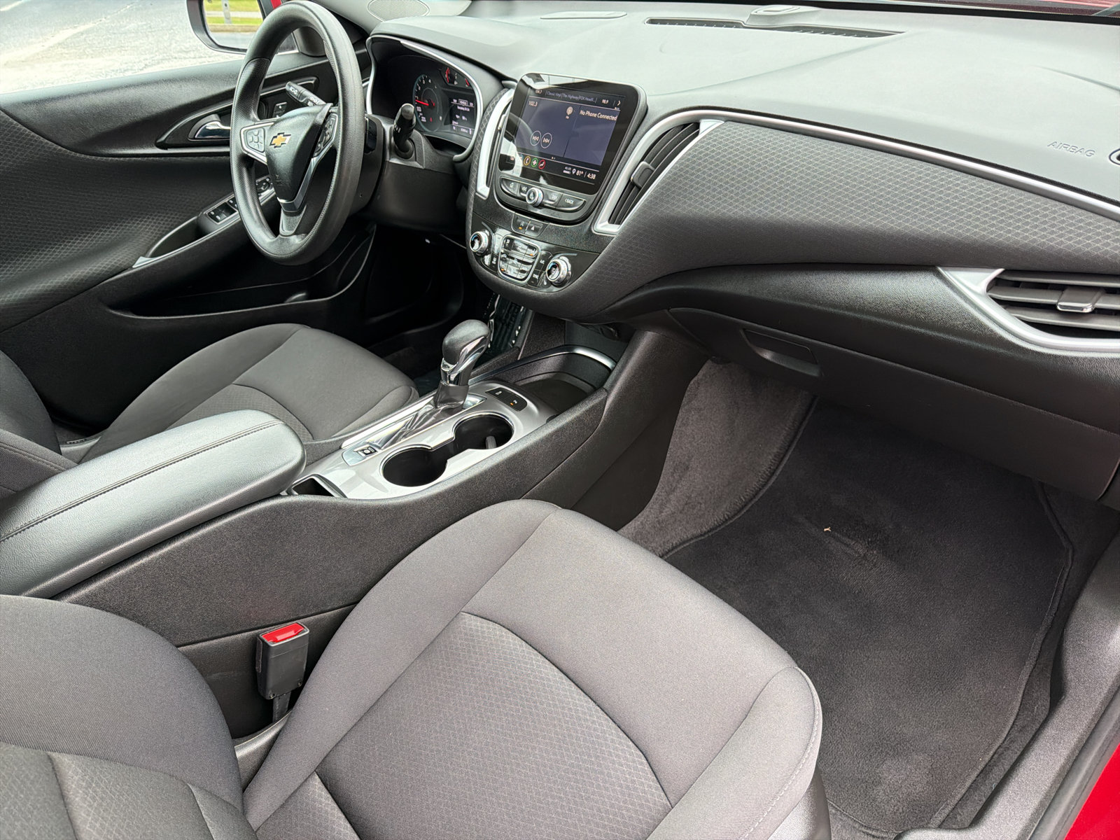 Used 2024 Chevrolet Malibu LT FWD image 18