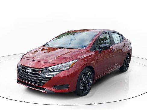 New 2025 Nissan Versa SR w/ Trunk Package image 4